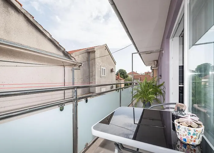 Lavi Апартаменты